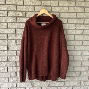 Old Navy Burnt Orange Ribbed Knit Turtleneck Sweater 
Size XL